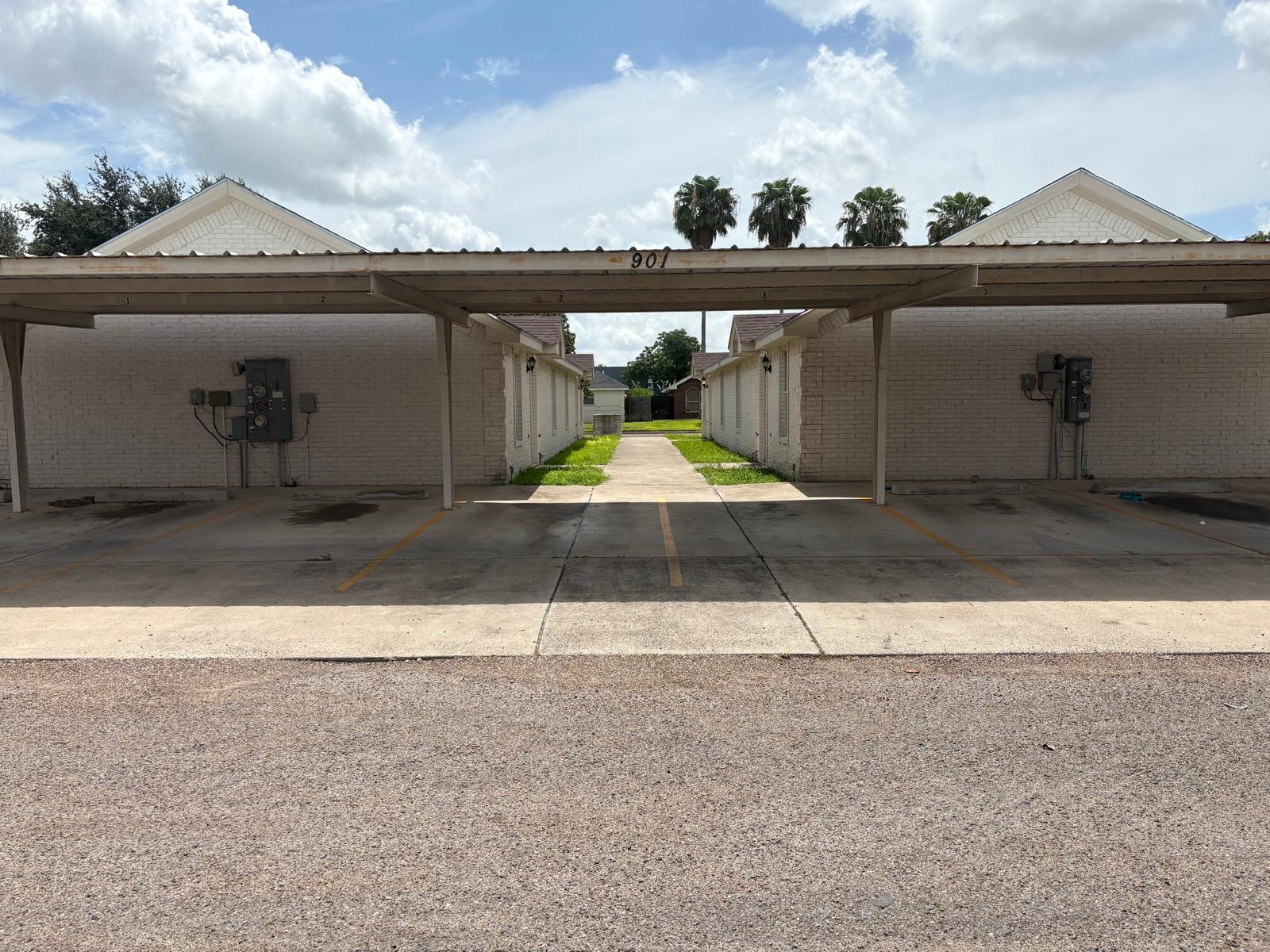 901 English Ave exterior
